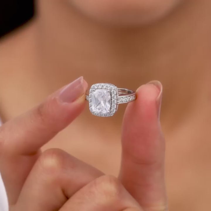 Silver Classic Solitaire Ring – Timeless Elegance, Captured in a Sparkles