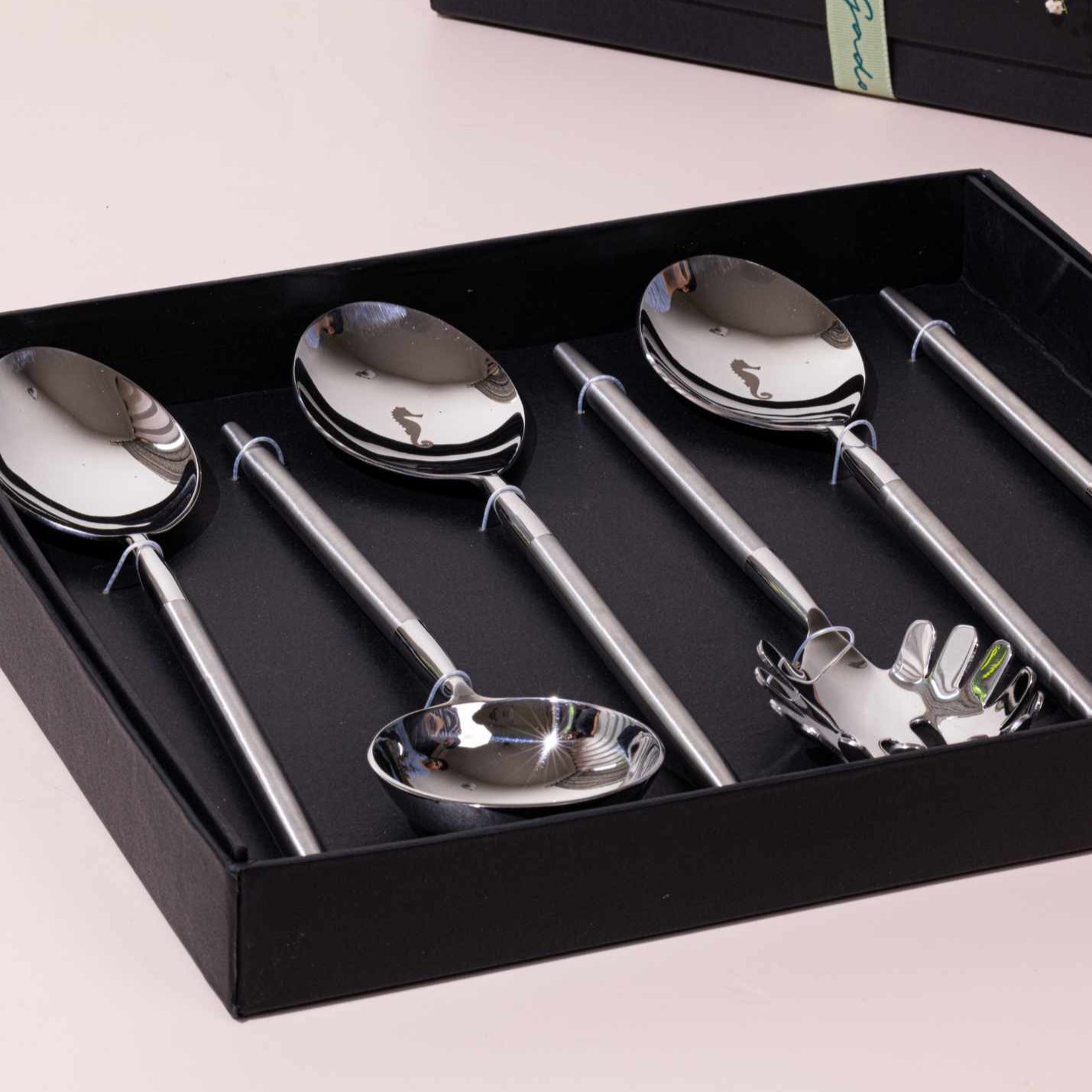 Mirissa Server Set - Set of 6 | Perfect Blend of Style and Functionality